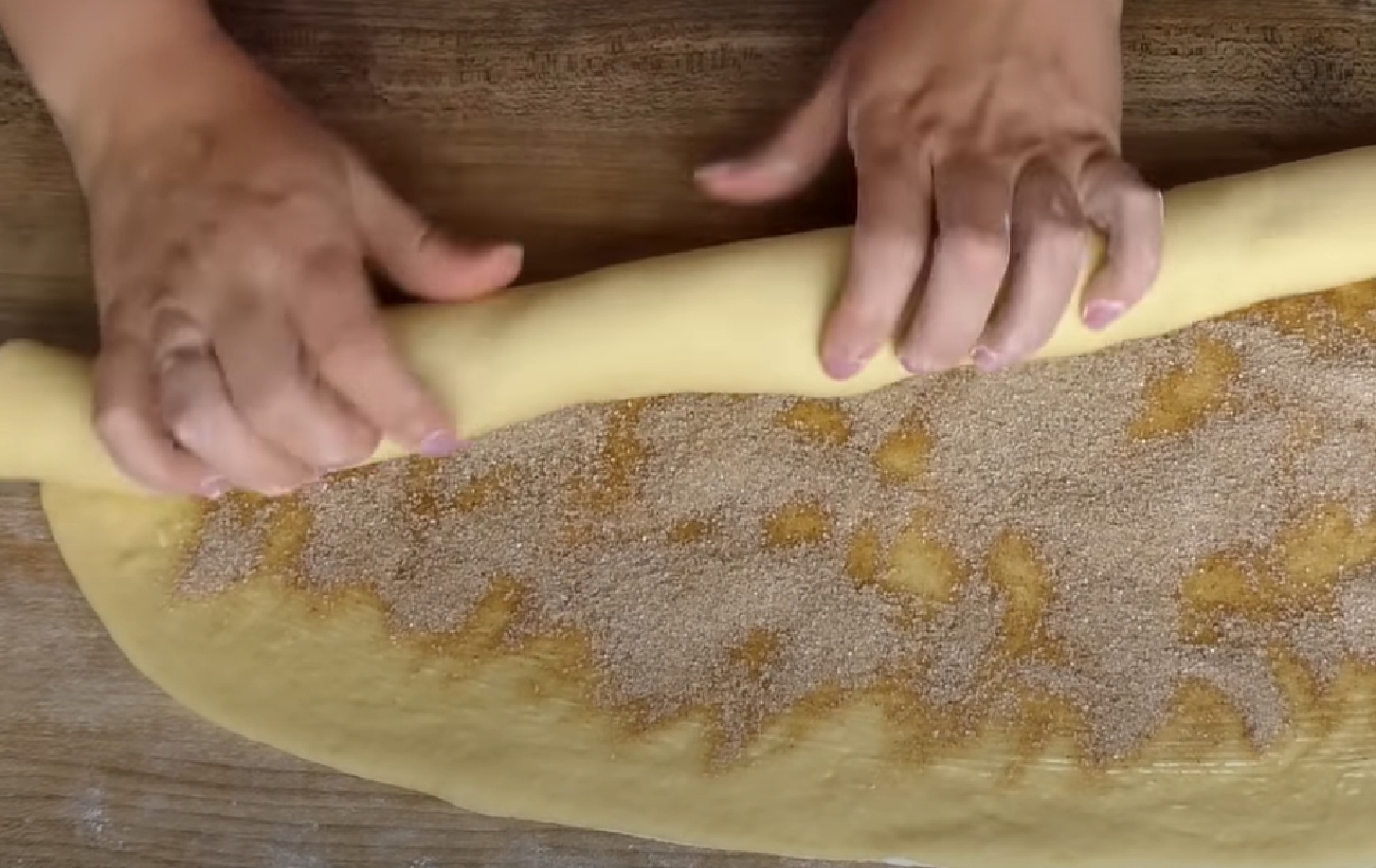 Сінабони, які тануть у роті: простий рецепт ароматної осінньої випічки від Лілії Цвіт